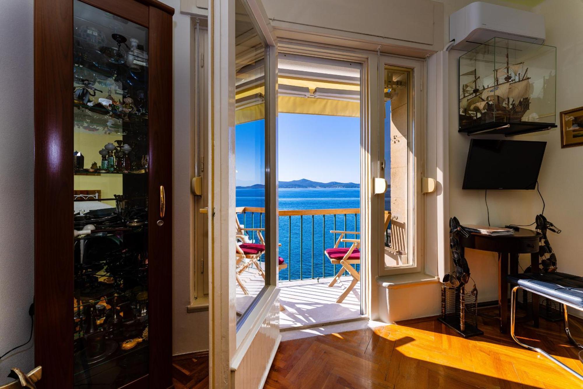 My Dalmatia - Sea View Apartment Riva Задар Экстерьер фото