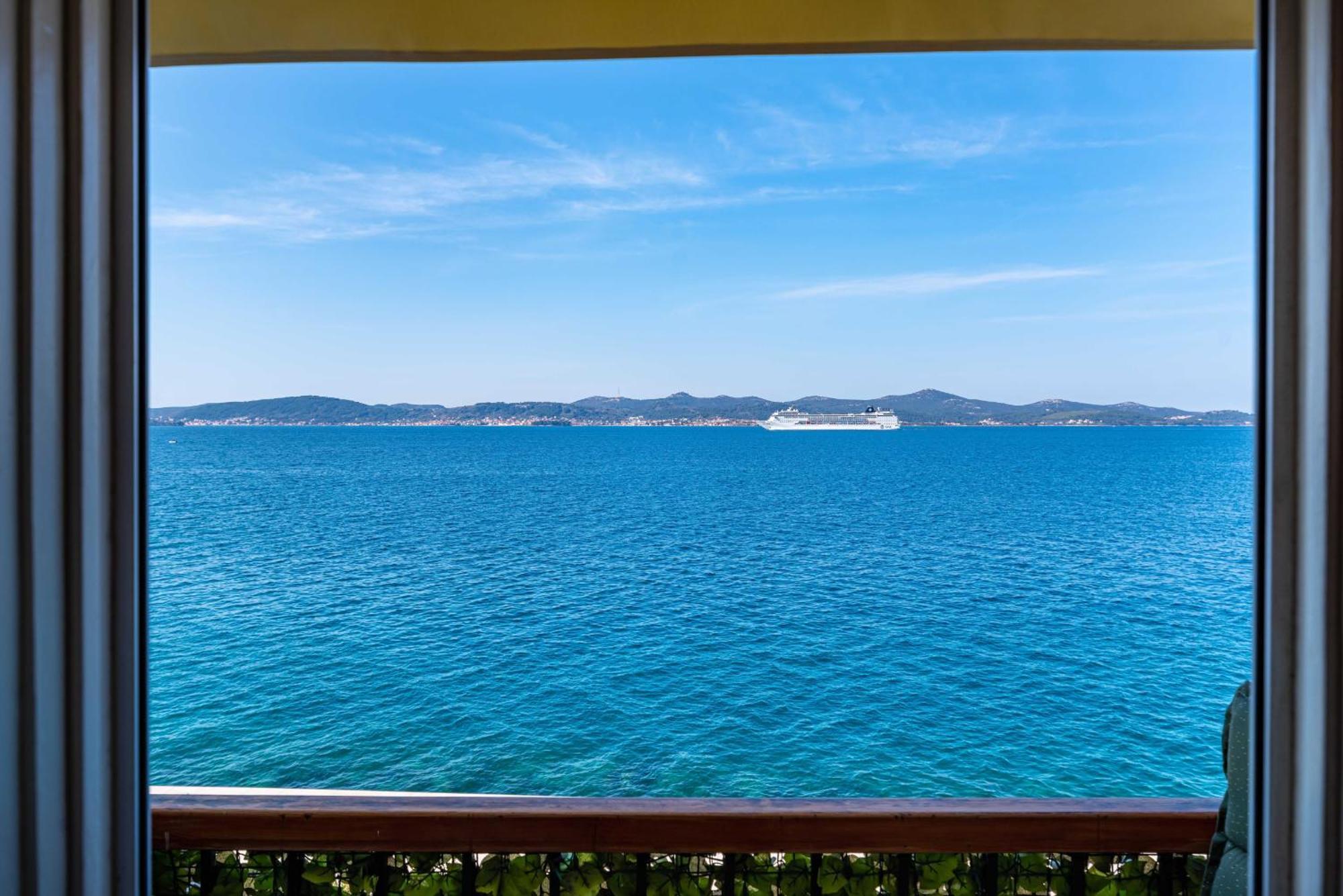 My Dalmatia - Sea View Apartment Riva Задар Экстерьер фото